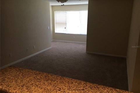 Condominio en alquiler en Orlando, Florida, 1 dormitorio, 66.05 m2 № 1822619 - foto 10