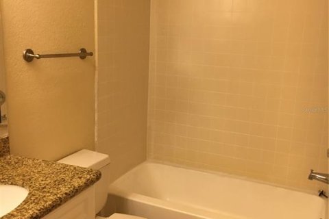 Condominio en alquiler en Orlando, Florida, 1 dormitorio, 66.05 m2 № 1822619 - foto 15