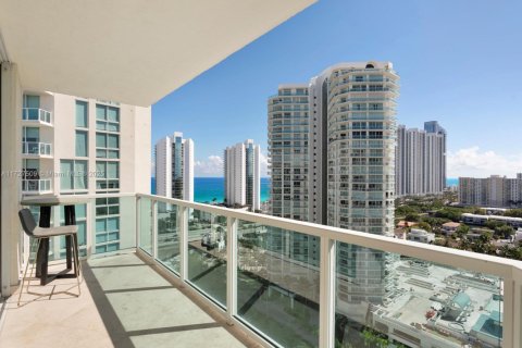 Copropriété à vendre à Sunny Isles Beach, Floride: 3 chambres, 138.61 m2 № 1867600 - photo 25