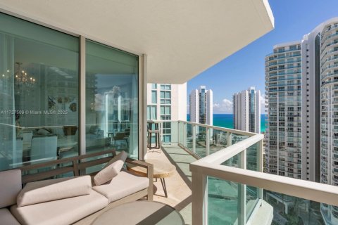 Copropriété à vendre à Sunny Isles Beach, Floride: 3 chambres, 138.61 m2 № 1867600 - photo 29