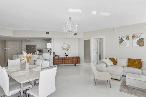 Copropriété à vendre à Sunny Isles Beach, Floride: 3 chambres, 138.61 m2 № 1867600 - photo 7