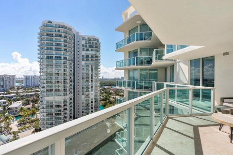 Copropriété à vendre à Sunny Isles Beach, Floride: 3 chambres, 138.61 m2 № 1867600 - photo 22