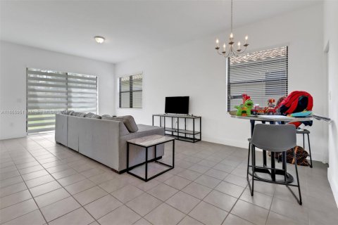 Villa ou maison à vendre à Ave Maria, Floride: 3 chambres № 1812107 - photo 5