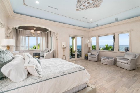 Villa ou maison à louer à Pompano Beach, Floride: 5 chambres, 629.97 m2 № 1943257 - photo 22