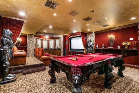 Villa ou maison à louer à Pompano Beach, Floride: 5 chambres, 629.97 m2 № 1943257 - photo 8