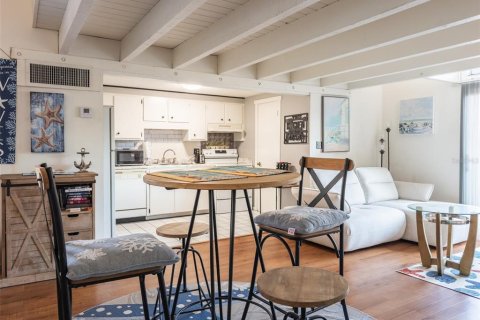 Condo in Ocala, Florida, 1 bedroom  № 2201510 - photo 8