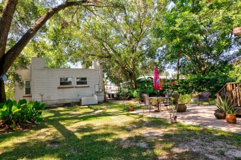 Villa ou maison à vendre à Mount Dora, Floride: 2 chambres, 88.16 m2 № 1857814 - photo 16