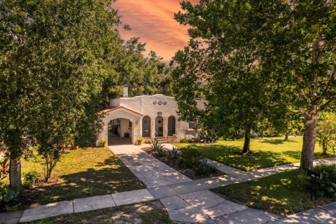 Villa ou maison à vendre à Mount Dora, Floride: 2 chambres, 88.16 m2 № 1857814 - photo 21