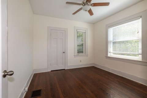 Villa ou maison à vendre à Mount Dora, Floride: 2 chambres, 88.16 m2 № 1857814 - photo 12