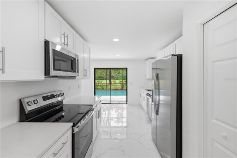 Casa en venta en Palm Harbor, Florida, 3 dormitorios, 163.79 m2 № 2284148 - foto 16