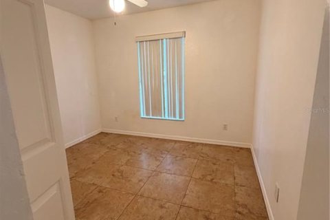 Touwnhouse à louer à Clermont, Floride: 2 chambres, 79.71 m2 № 2219453 - photo 14