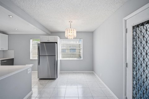 Copropriété à vendre à Delray Beach, Floride: 2 chambres, 83.8 m2 № 2182988 - photo 9
