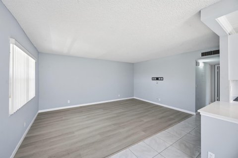 Copropriété à vendre à Delray Beach, Floride: 2 chambres, 83.8 m2 № 2182988 - photo 7