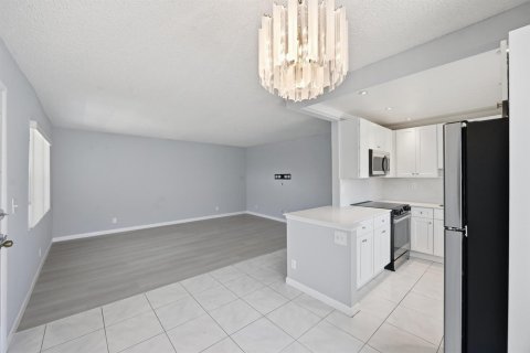 Copropriété à vendre à Delray Beach, Floride: 2 chambres, 83.8 m2 № 2182988 - photo 8