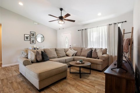 Casa en venta en Ocala, Florida, 3 dormitorios, 121.89 m2 № 1906684 - foto 8