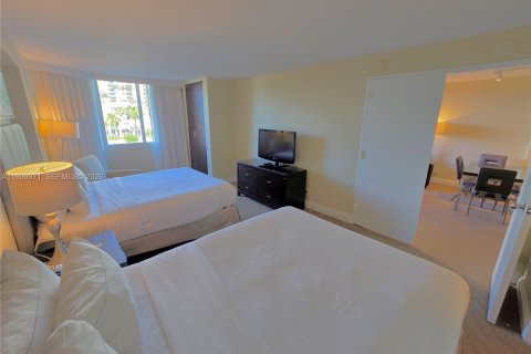 Купить кондоминиум в Форт-Лодердейл, Флорида 1 спальня, 54.44м2, № 1997298 - фото 11