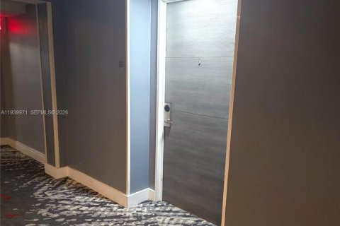 Купить кондоминиум в Форт-Лодердейл, Флорида 1 спальня, 54.44м2, № 1997298 - фото 15