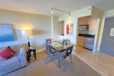 Купить кондоминиум в Форт-Лодердейл, Флорида 1 спальня, 54.44м2, № 1997298 - фото 5