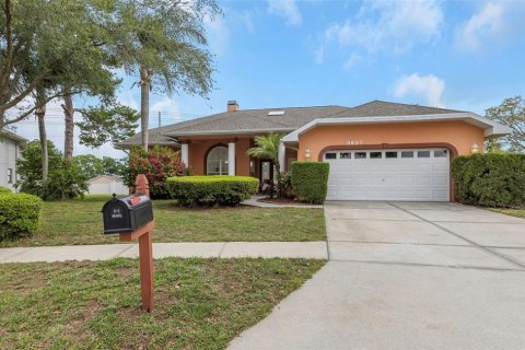Casa en venta en Hudson, Florida, 4 dormitorios, 260.22 m2 № 1638094 - foto 4