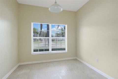 Villa ou maison à vendre à Kissimmee, Floride: 4 chambres, 145.58 m2 № 2201319 - photo 15