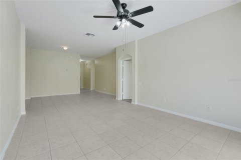 Villa ou maison à vendre à Kissimmee, Floride: 4 chambres, 145.58 m2 № 2201319 - photo 20
