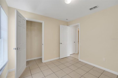 Villa ou maison à vendre à Kissimmee, Floride: 4 chambres, 145.58 m2 № 2201319 - photo 19