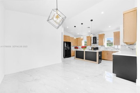 Casa en venta en Hollywood, Florida, 3 dormitorios, 157.93 m2 № 1863306 - foto 15
