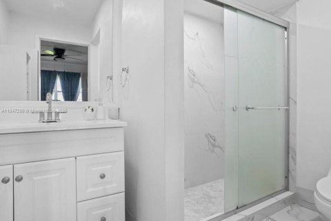 Купить кондоминиум в Санрайз, Флорида 2 спальни, 95.22м2, № 1855073 - фото 17