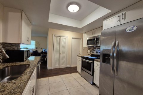 Casa en venta en Margate, Florida, 3 dormitorios, 170.38 m2 № 2250317 - foto 16