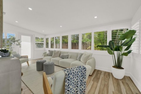 Casa en venta en Fort Lauderdale, Florida, 3 dormitorios, 160.35 m2 № 2171452 - foto 11