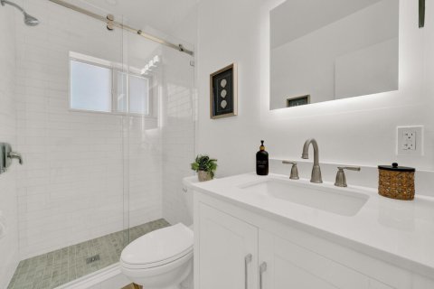 Casa en venta en Fort Lauderdale, Florida, 3 dormitorios, 160.35 m2 № 2171452 - foto 16