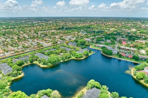 Copropriété à vendre à Boynton Beach, Floride: 2 chambres, 111.95 m2 № 1696536 - photo 2