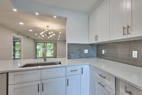 Copropriété à vendre à Boynton Beach, Floride: 2 chambres, 111.95 m2 № 1696536 - photo 25