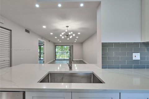 Copropriété à vendre à Boynton Beach, Floride: 2 chambres, 111.95 m2 № 1696536 - photo 27