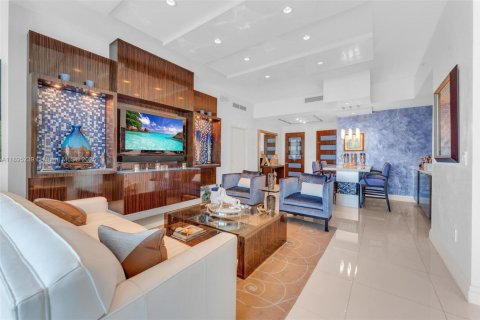 Copropriété à vendre à Miami Beach, Floride: 2 chambres, 176.24 m2 № 2016737 - photo 5