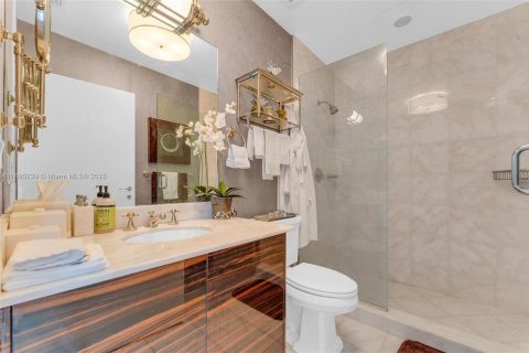 Copropriété à vendre à Miami Beach, Floride: 2 chambres, 176.24 m2 № 2016737 - photo 24