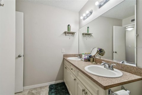 Condominio en alquiler en Palm Harbor, Florida, 3 dormitorios, 104.79 m2 № 1767243 - foto 23