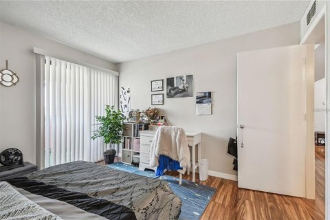 Condominio en alquiler en Palm Harbor, Florida, 3 dormitorios, 104.79 m2 № 1767243 - foto 14