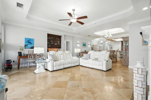 Condo in Palm Coast, Florida, 4 bedrooms  № 1913786 - photo 15