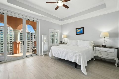 Condo in Palm Coast, Florida, 4 bedrooms  № 1913786 - photo 29