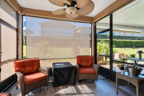 Townhouse in DeLand, Florida 3 bedrooms, 126.35 sq.m. № 1888556 - photo 11