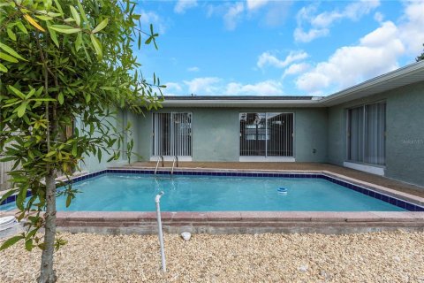 Casa en venta en Clearwater, Florida, 2 dormitorios, 109.9 m2 № 1734999 - foto 20