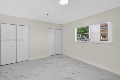 Condominio en venta en Dania Beach, Florida, 2 dormitorios, 106.28 m2 № 2153937 - foto 18