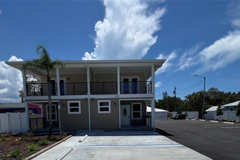 Appartement à Tarpon Springs, Floride 3 chambres, 83.61 m2 № 2306870