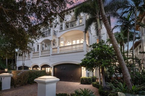 Touwnhouse à louer à Deerfield Beach, Floride: 3 chambres, 386.85 m2 № 2336735 - photo 2