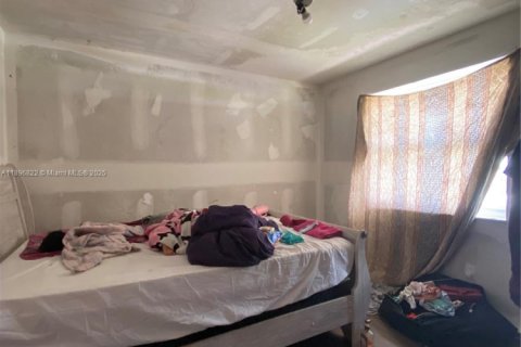 Townhouse in Miami Gardens, Florida 4 bedrooms, 120.96 sq.m. № 1948689 - photo 9