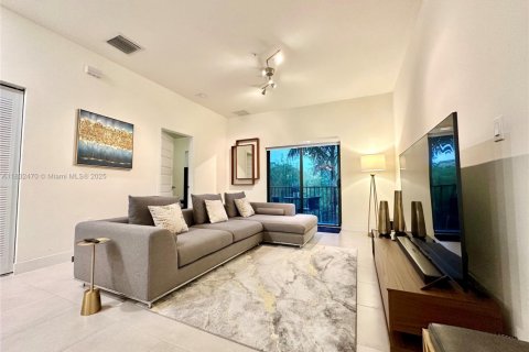 Copropriété à vendre à Doral, Floride: 3 chambres, 114.83 m2 № 2088718 - photo 8