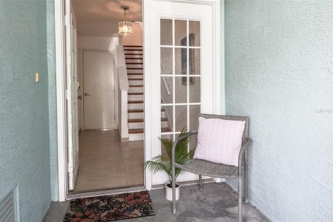 Townhouse in Indian Rocks Beach, Florida 3 bedrooms, 145.48 sq.m. № 1667052 - photo 23