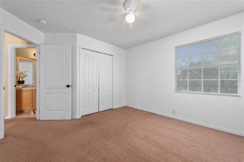 House in Orlando, Florida 4 bedrooms, 227.52 sq.m. № 1687255 - photo 24