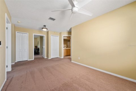 House in Orlando, Florida 4 bedrooms, 227.52 sq.m. № 1687255 - photo 15